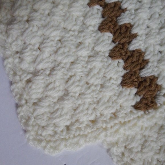 NEW Bears Baby Blanket Hand Crocheted - Picture 6 of 6